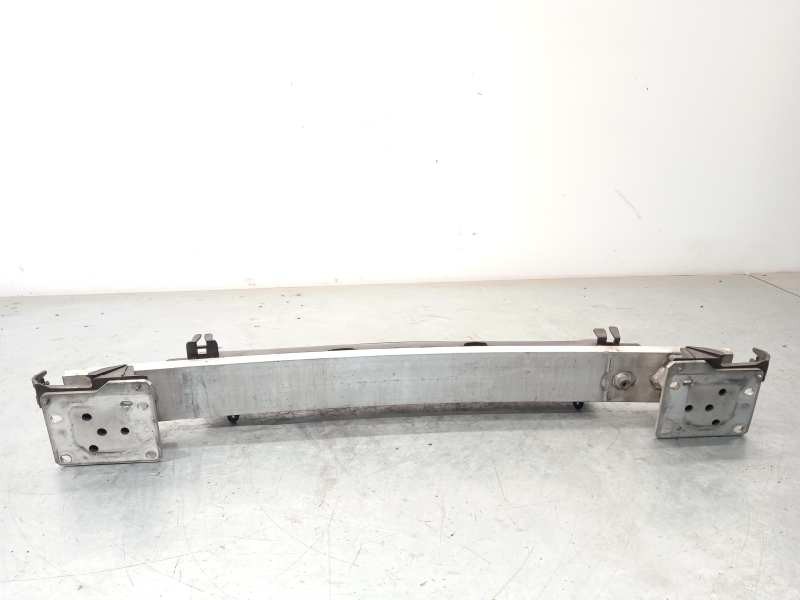 Recambio de refuerzo paragolpes delantero para citroën c4 berlina cool referencia OEM IAM 7106C5  