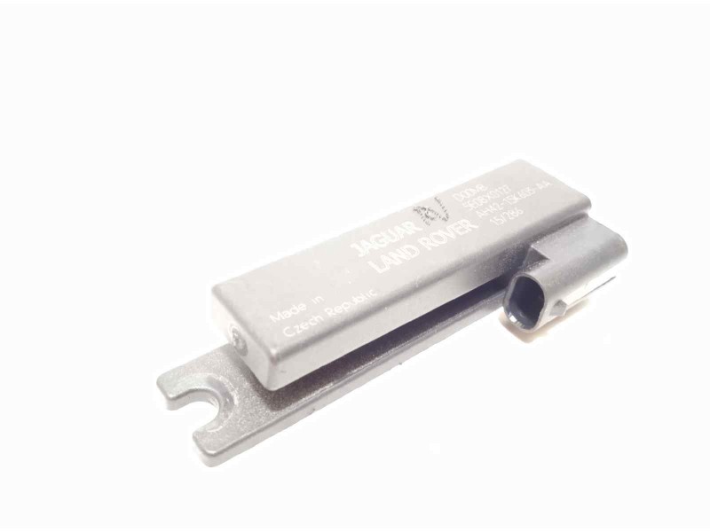 Recambio de antena para land rover evoque 2.0 td4 cat referencia OEM IAM AH4215K603AA  LR012709