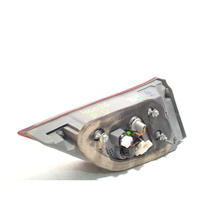 Recambio de piloto trasero derecho interior para hyundai i40 style referencia OEM IAM 924043Z600  