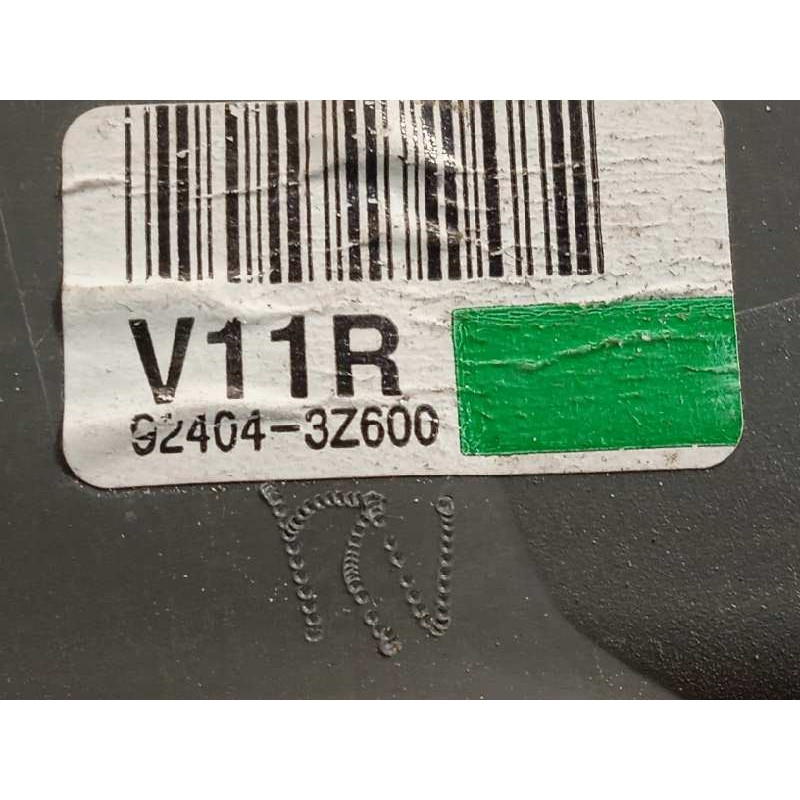 Recambio de piloto trasero derecho interior para hyundai i40 style referencia OEM IAM 924043Z600  