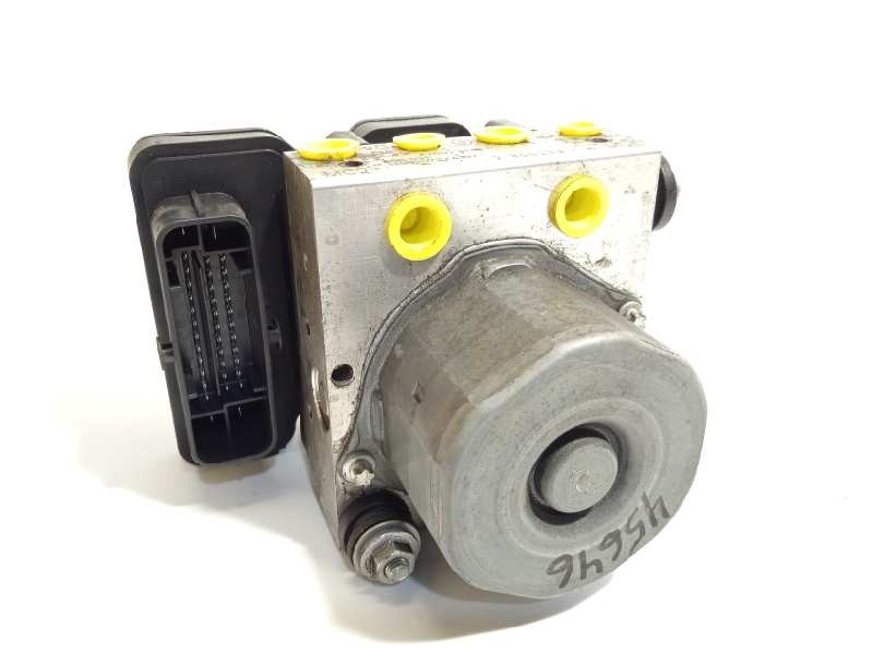 Recambio de abs para dacia duster laureate 4x2 referencia OEM IAM 476608845R 0265956285 269634