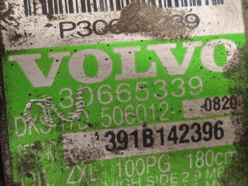 Recambio de compresor aire acondicionado para volvo s60 berlina 2.4 d referencia OEM IAM 30665339  