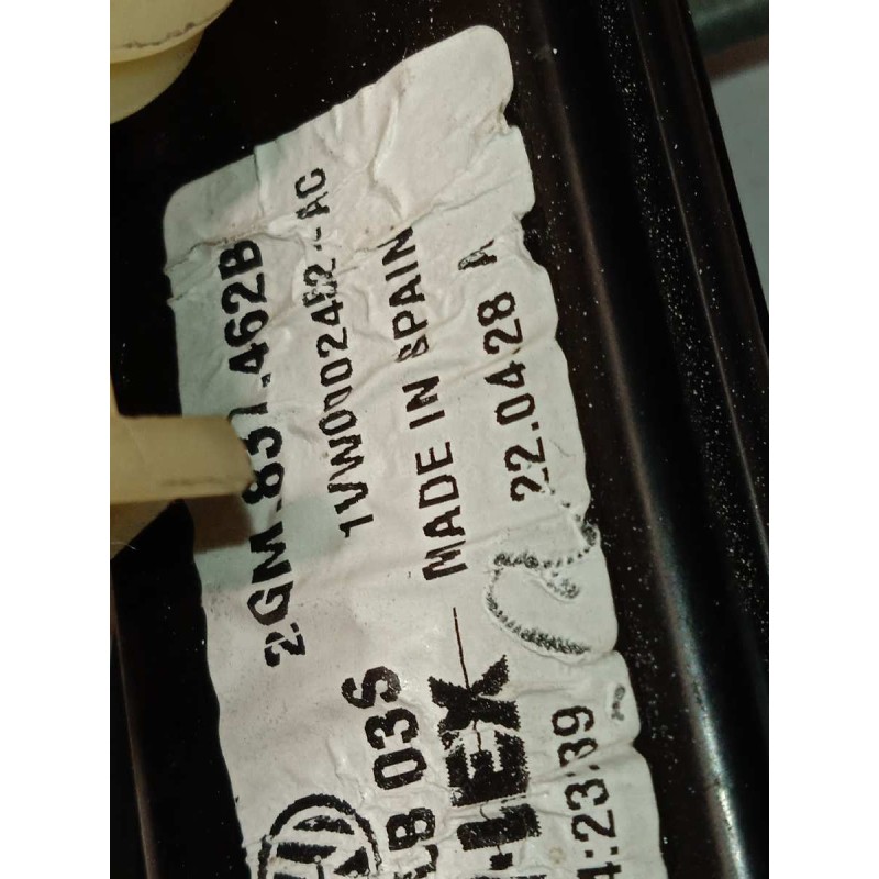 Recambio de elevalunas delantero derecho para volkswagen t-cross 1.0 tsi referencia OEM IAM 2GM837462B  