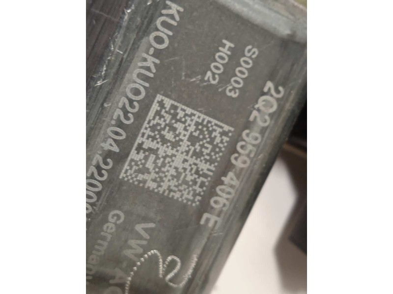 Recambio de elevalunas delantero derecho para volkswagen t-cross 1.0 tsi referencia OEM IAM 2GM837462B  