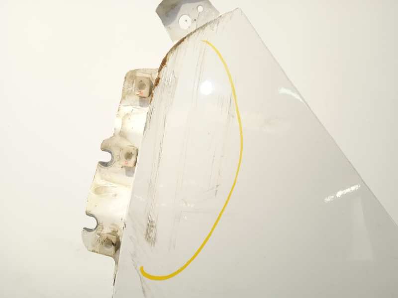 Recambio de aleta delantera izquierda para hyundai h1 travel referencia OEM IAM 663114H500  