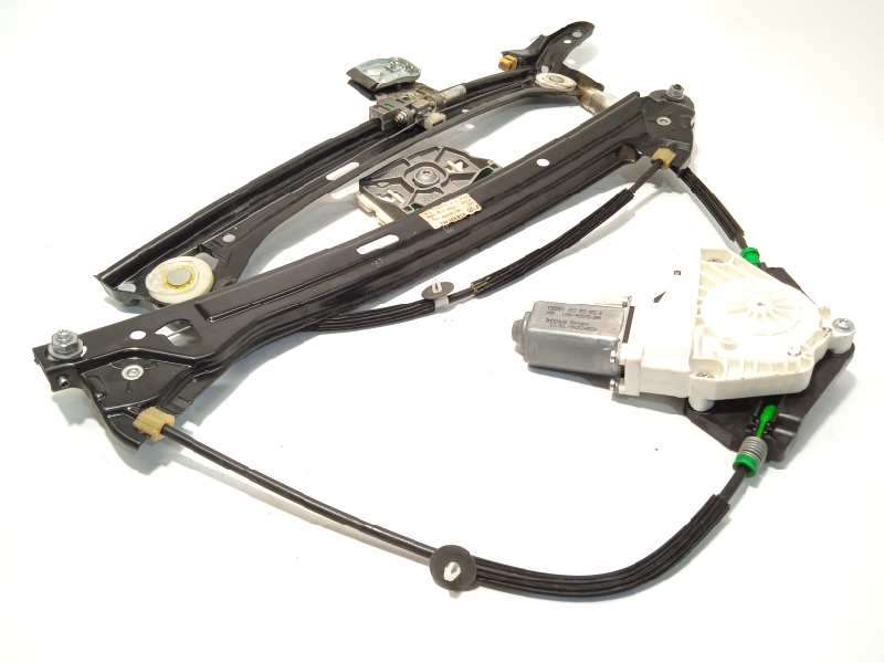 ELEVALUNAS DELANTERO DERECHO 8T8837462 8K0959802A