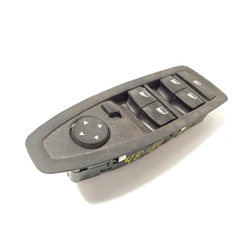 Recambio de mando elevalunas delantero izquierdo para bmw serie 1 lim. (f20) 116d referencia OEM IAM 9208109  61319208109