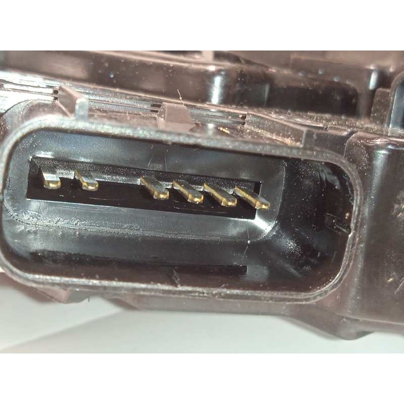 Recambio de cerradura puerta delantera izquierda para hyundai i20 active 1.0 tgdi cat referencia OEM IAM 81310C8020  