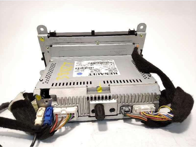 Recambio de sistema audio / radio cd para renault clio iv 1.5 dci diesel fap referencia OEM IAM 281153172R  