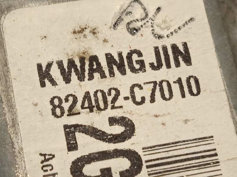 Recambio de elevalunas delantero derecho para hyundai i20 active 1.0 tgdi cat referencia OEM IAM 82402C7010  