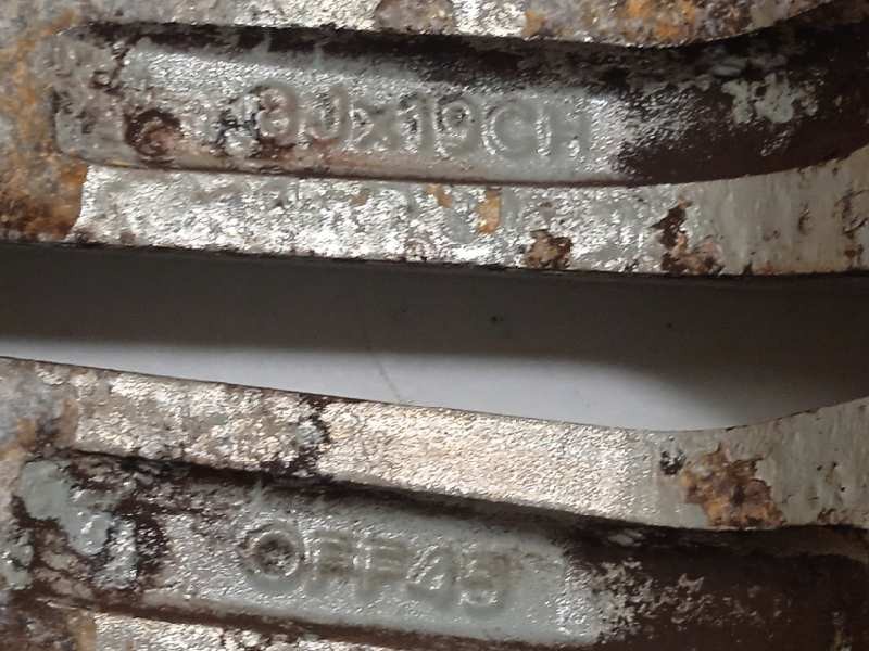 Recambio de llanta para land rover evoque dynamic referencia OEM IAM LR054049 BJ3M1007BB REG002343