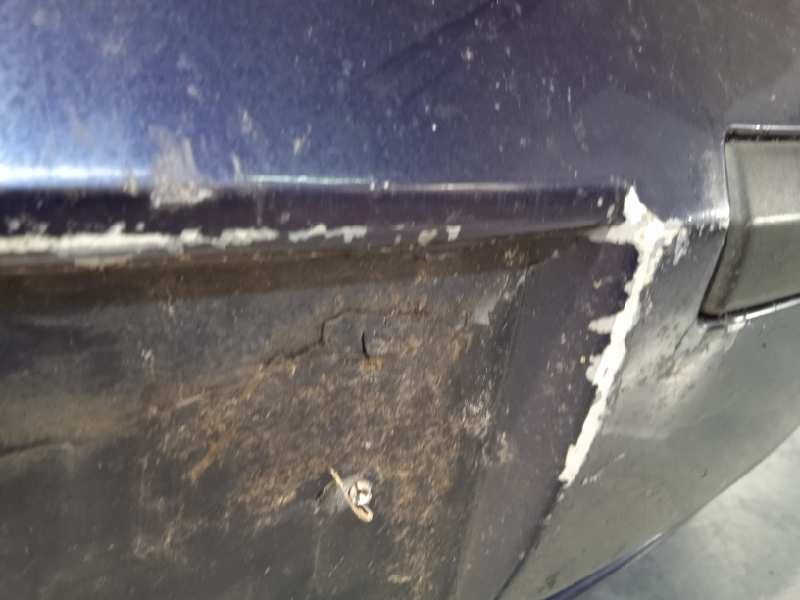 Recambio de paragolpes delantero para ford mondeo berlina (ge) 1.8 cat referencia OEM IAM 1344313  1S7117757AT