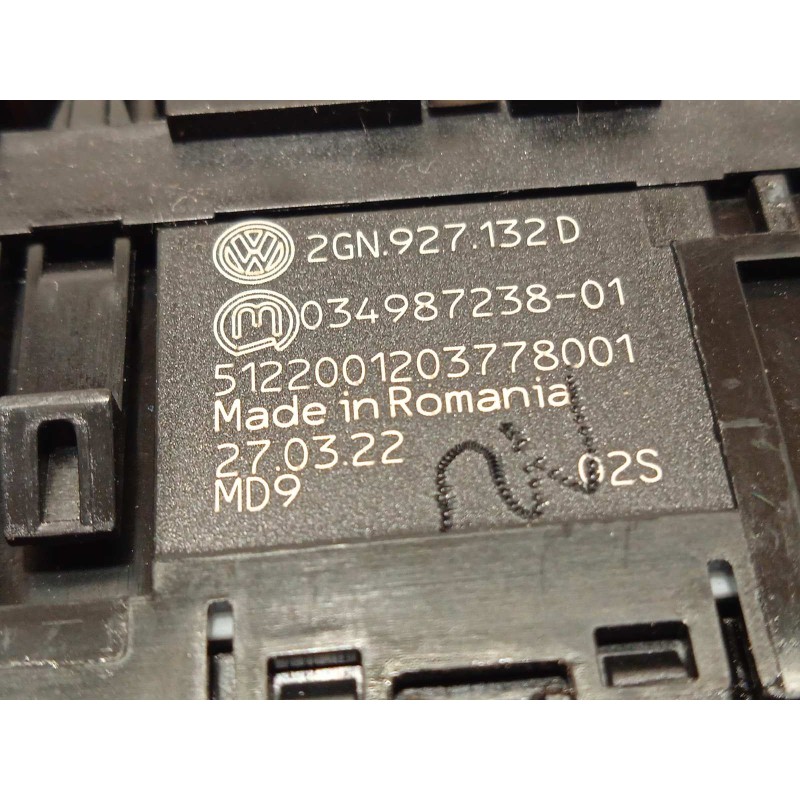 Recambio de mando multifuncion para volkswagen t-cross 1.0 tsi referencia OEM IAM 2GN927132D  2GN927132DWHS