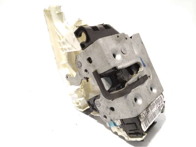 CERRADURA PUERTA DELANTERA IZQUIERDA P04589913AE 