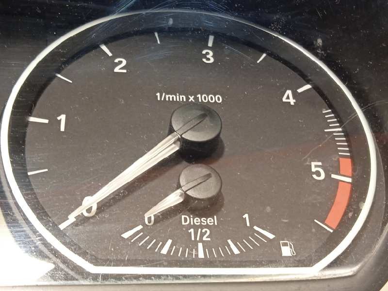 Recambio de cuadro instrumentos para bmw serie 1 berlina (e81/e87) 118d referencia OEM IAM 9166821  