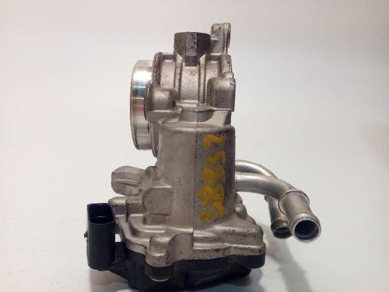 Recambio de caja mariposa para volkswagen passat lim. (3g2) advance bmt referencia OEM IAM 04L128063R  04L128059R