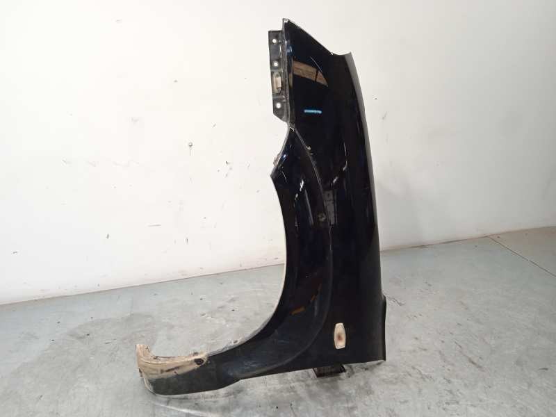 Recambio de aleta delantera izquierda para hyundai tucson (jm) 2.0 crdi cat referencia OEM IAM 663112E130  