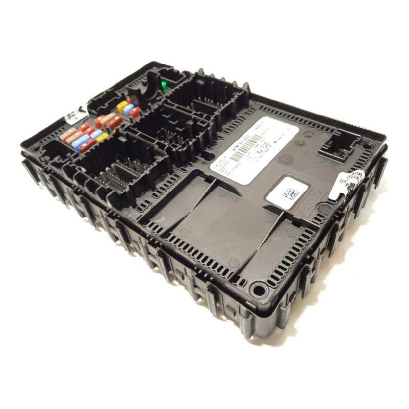 Recambio de caja reles / fusibles para ford fiesta (ce1) trend referencia OEM IAM LU5T15604EJD  2432482