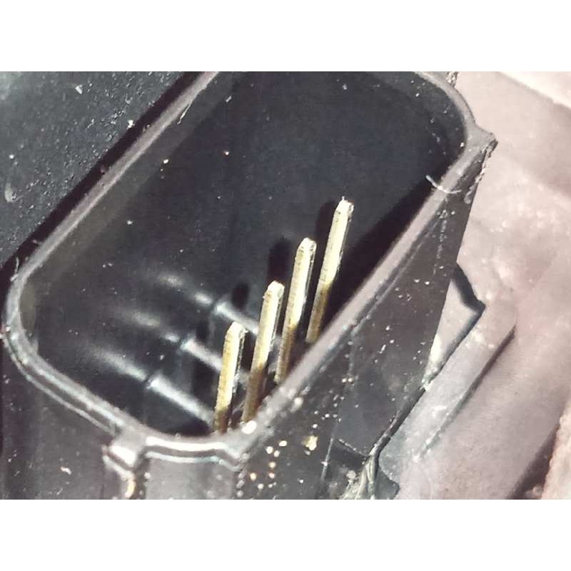 Recambio de cerradura puerta trasera izquierda para ford fiesta (ce1) trend referencia OEM IAM H1BBA218A00BE  2338041