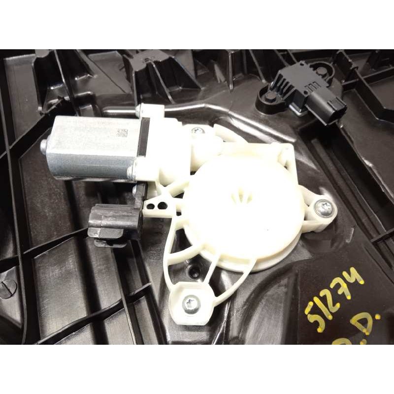 Recambio de elevalunas delantero derecho para ford fiesta (ce1) trend referencia OEM IAM L1BBA23200CB  L1TB14A389BB