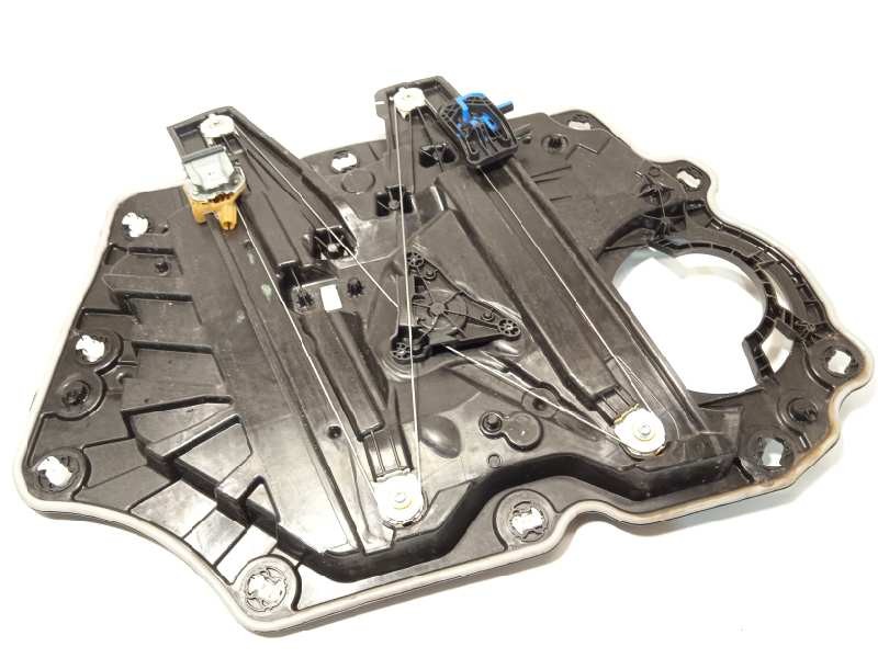 Recambio de elevalunas delantero derecho para ford fiesta (ce1) trend referencia OEM IAM L1BBA23200CB  L1TB14A389BB