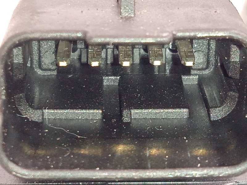 Recambio de valvula egr para peugeot 308 1.5 active referencia OEM IAM 9813064280  