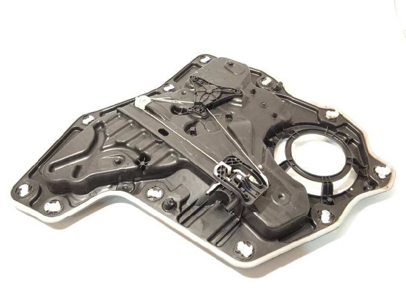Recambio de elevalunas trasero derecho para ford fiesta (ce1) trend referencia OEM IAM L1BBA27000CB  L1TB14A389DB