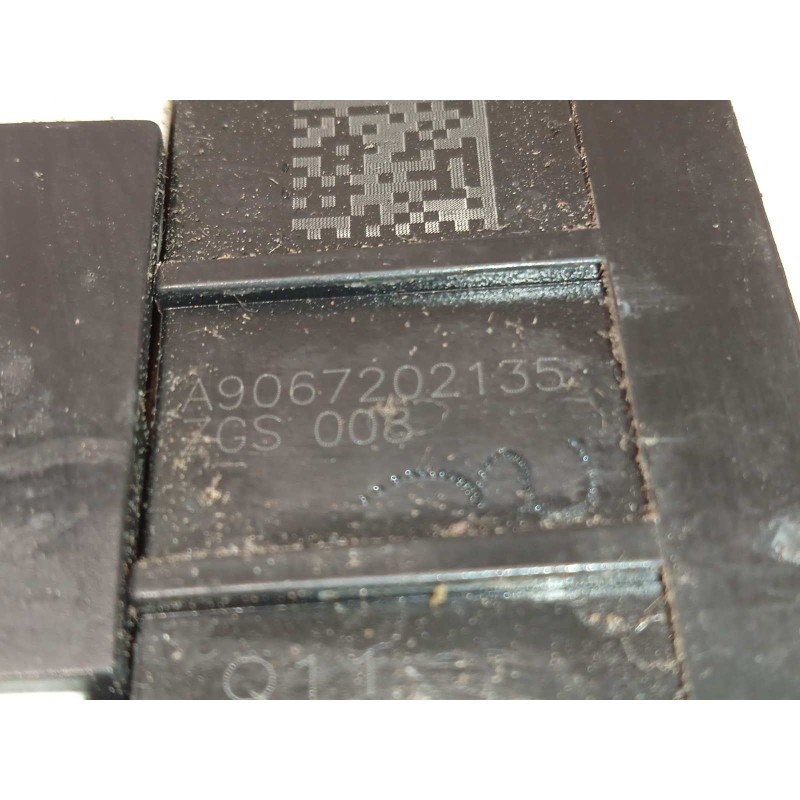 Recambio de cerradura puerta delantera izquierda para volkswagen crafter combi (2e) 2.0 tdi referencia OEM IAM A9067202135  