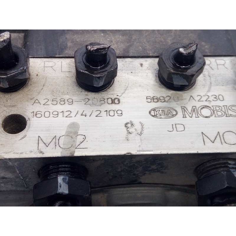 Recambio de abs para kia cee´d 1.4 crdi cat referencia OEM IAM 58920A2230 6158945200 A258920800