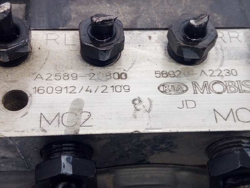 Recambio de abs para kia cee´d 1.4 crdi cat referencia OEM IAM 58920A2230 6158945200 A258920800