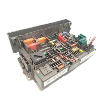 CAJA RELES / FUSIBLES 9119445 