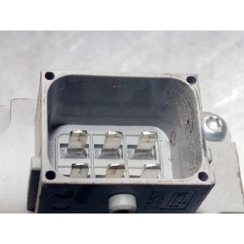 Recambio de elevalunas trasero derecho para opel corsa e 1.4 referencia OEM IAM 541613212  