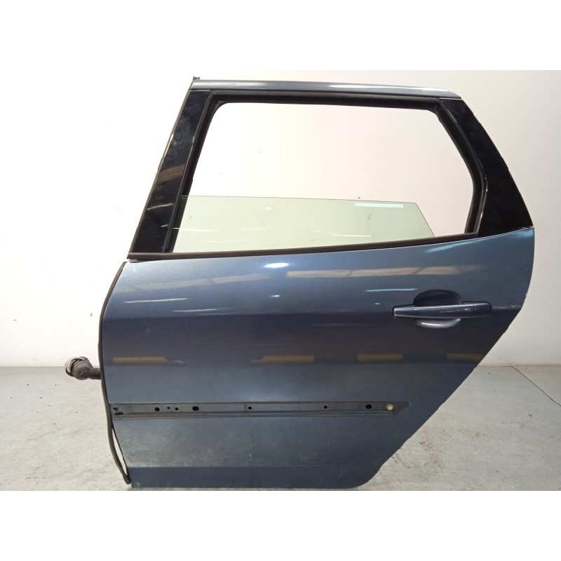 Recambio de puerta trasera izquierda para peugeot 407 sw st confort referencia OEM IAM 9006H7  