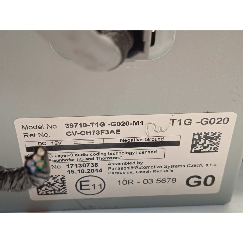 Recambio de pantalla multifuncion para honda cr-v 1.6 dtec cat referencia OEM IAM 39710T1GG020M1  39710T1GG02