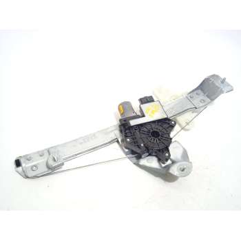 ELEVALUNAS TRASERO DERECHO 827201313R 827301713R