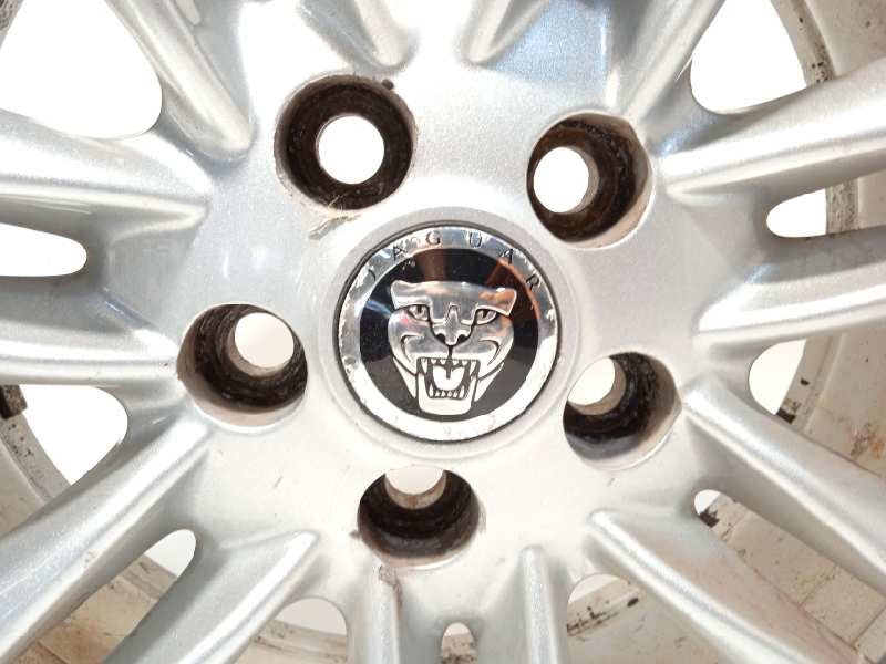 Recambio de llanta para jaguar xf 2.2 diesel cat referencia OEM IAM CX23DB C2Z23516 CX231007DB