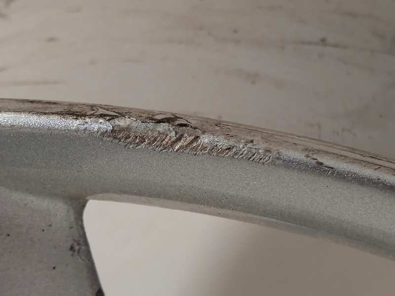 Recambio de llanta para jaguar xf 2.2 diesel cat referencia OEM IAM CX23DB C2Z23516 CX231007DB