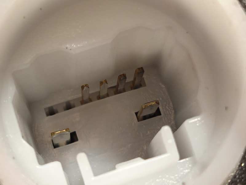 Recambio de cerradura puerta delantera derecha para subaru outback (b15) 2.0 diesel cat referencia OEM IAM 61032AL160  