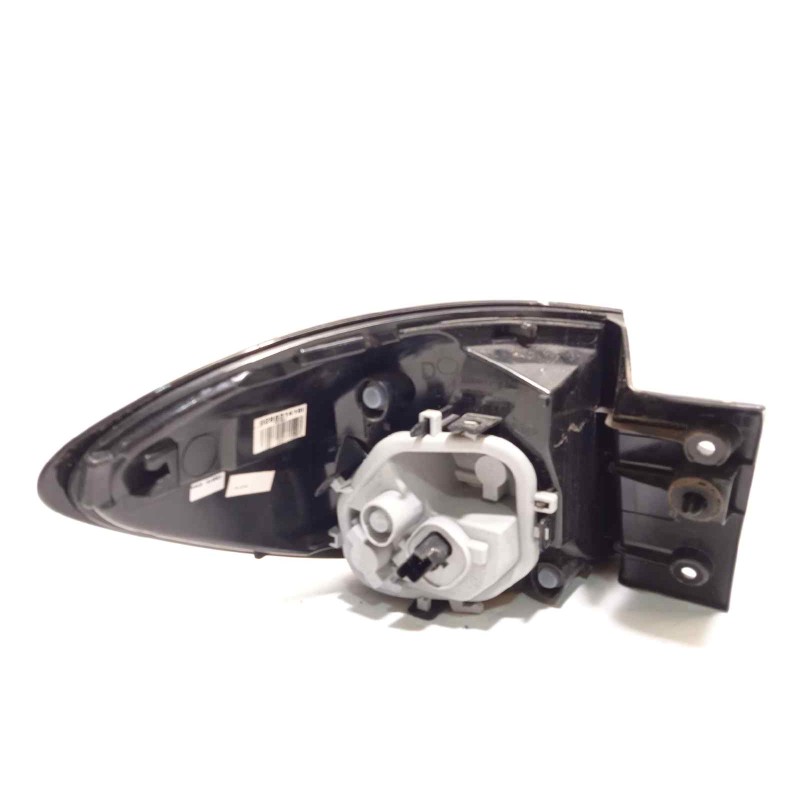 Recambio de piloto trasero derecho para renault captur dynamique referencia OEM IAM 265509762R  