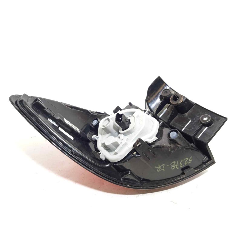 Recambio de piloto trasero derecho para renault captur dynamique referencia OEM IAM 265509762R  