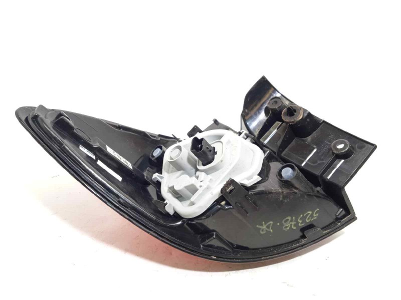 Recambio de piloto trasero derecho para renault captur dynamique referencia OEM IAM 265509762R  