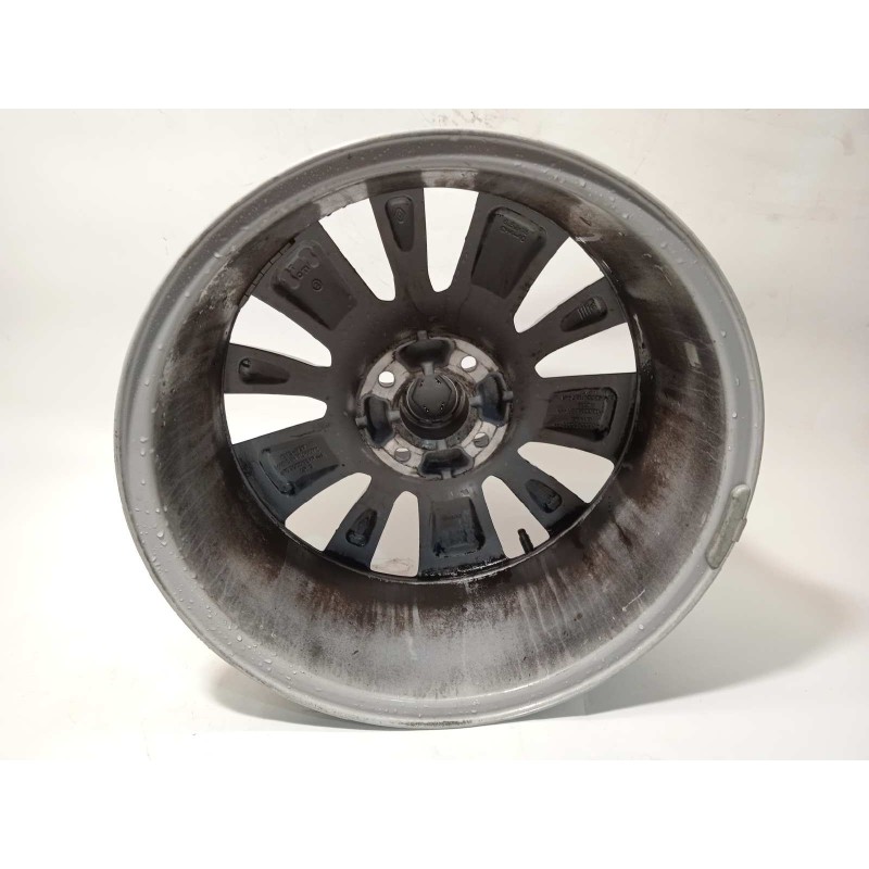 Recambio de llanta para renault captur dynamique referencia OEM IAM 403002556R  