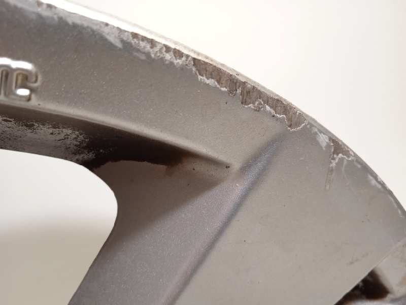 Recambio de llanta para subaru outback (b15) 2.0 diesel cat referencia OEM IAM 28111AL020  C62