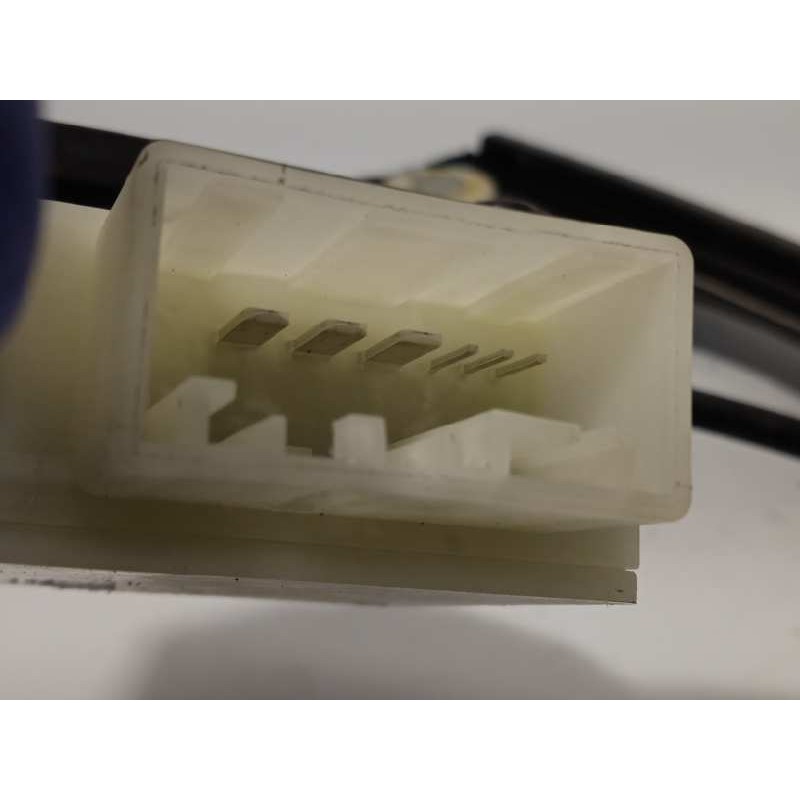 Recambio de elevalunas trasero izquierdo para skoda fabia 1.2 tsi referencia OEM IAM 6V0959811A  6V0839461