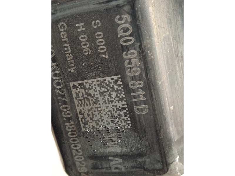 Recambio de elevalunas trasero izquierdo para volkswagen polo 1.0 tsi referencia OEM IAM 2G6839461C  5Q0959811D