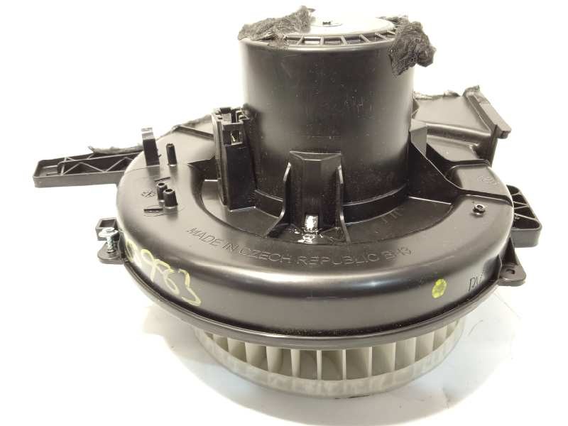 Recambio de motor calefaccion para skoda fabia 1.2 tsi referencia OEM IAM 6R1819015  