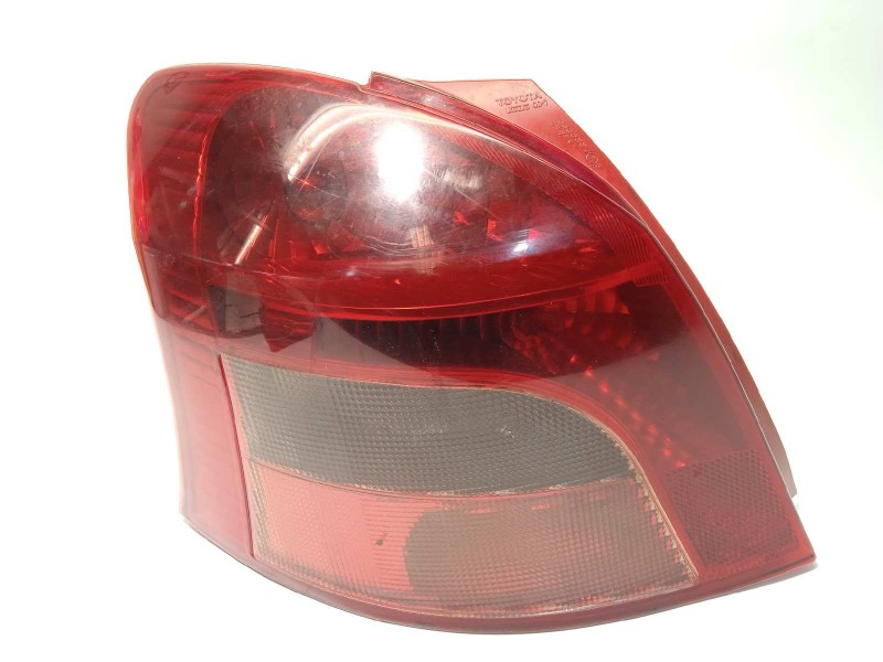 Recambio de piloto trasero izquierdo para toyota yaris (ksp9/scp9/nlp9) básico referencia OEM IAM 815610D110  