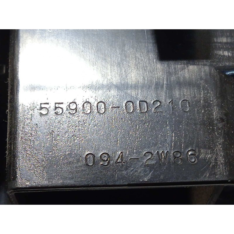 Recambio de mando climatizador para toyota yaris (ksp9/scp9/nlp9) básico referencia OEM IAM 559000D210  