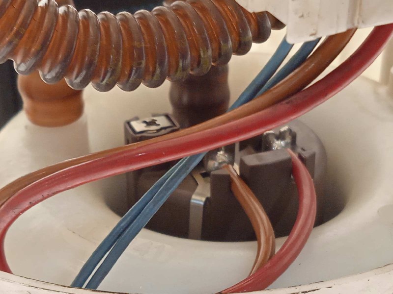 Recambio de bomba combustible para peugeot 207 cc básico referencia OEM IAM 9684934480  1607401980