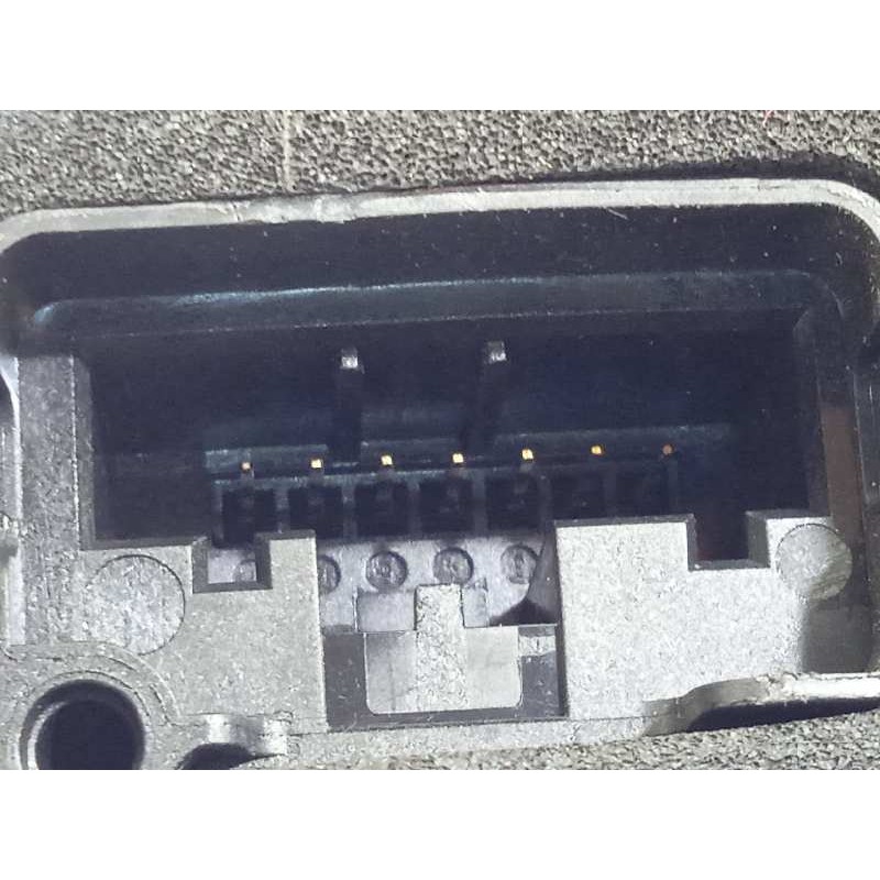 Recambio de cerradura puerta trasera derecha para skoda fabia combi 1.0 tsi referencia OEM IAM 5TA839016L  